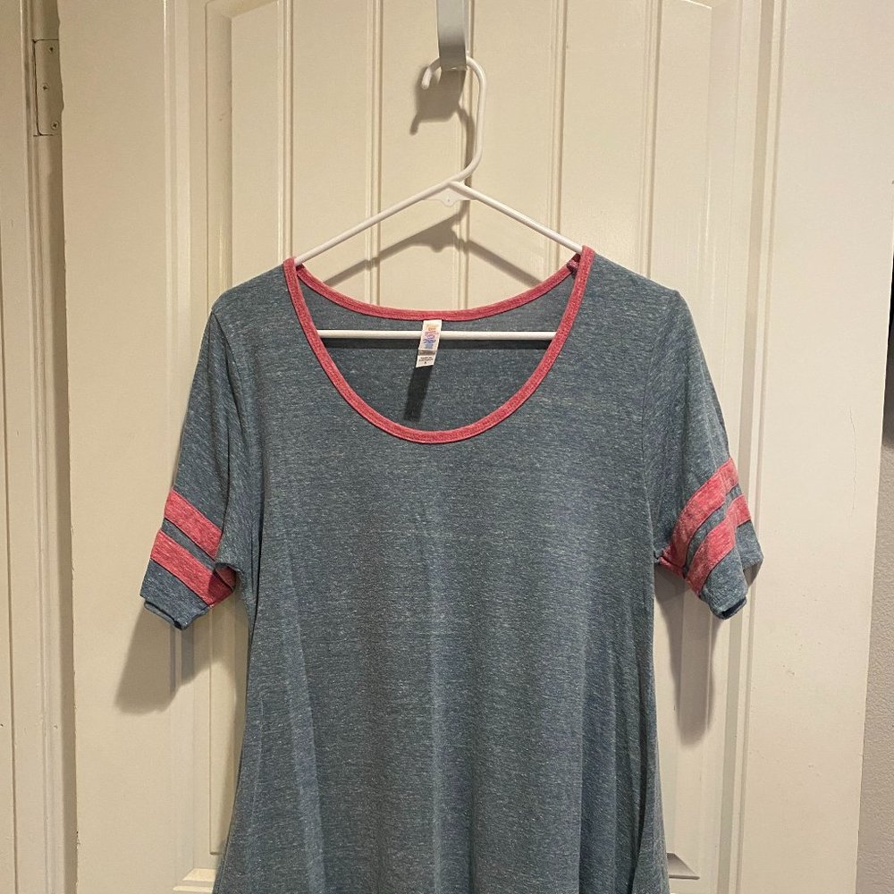 Lularoe shirt